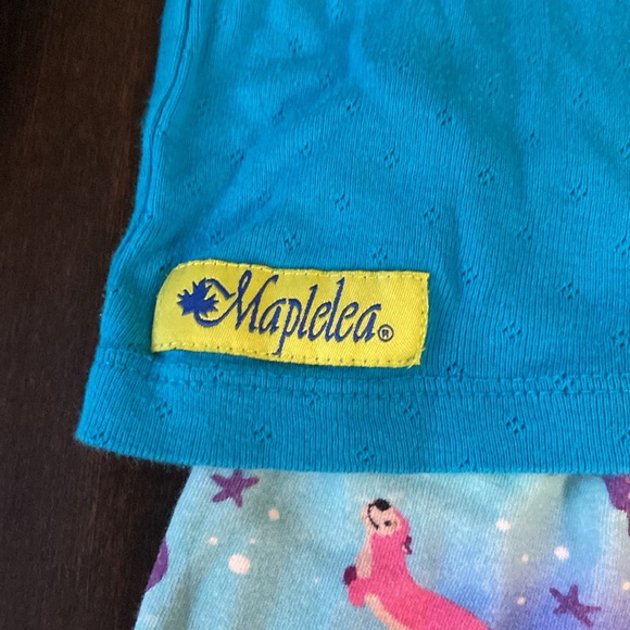 Maplelea otter PJ set 4T ⭐️ Host Pic! ⭐️ - Picture 2 of 4